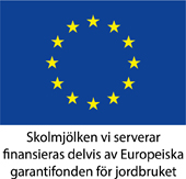 EU-logotyp samt text "Skolmjölken vi serverar finansieras delvis av Europeiska garantifonden för jordbruket"